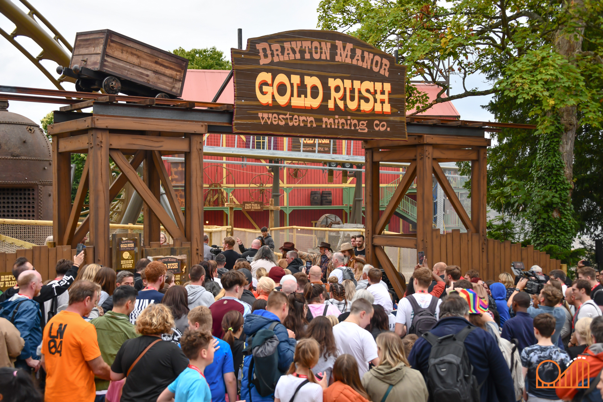 Joining The Gold Rush At Drayton Manor 